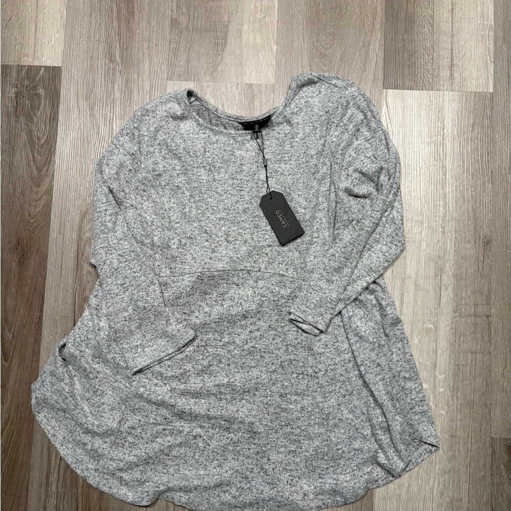 Cameo Appearance Heather Gray Knit Top. Womenβs size 1X
